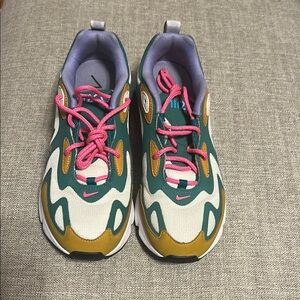 Nike Multicolor Sneakers with Pink Laces